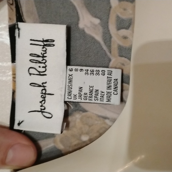 🌺Gorgeous Joseph Ribkoff chain faux wrap dress. Silky and so soft .NWT - Picture 6 of 8